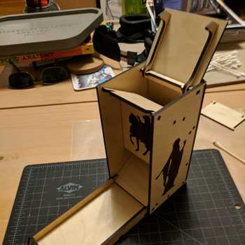 Fold-out dice box (and dice tower)