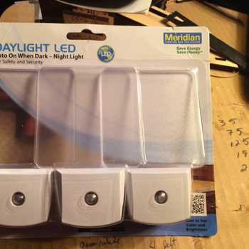 Upgraded LED Nightlight: Clear Proofgrade Acrylic