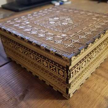 Fiji box